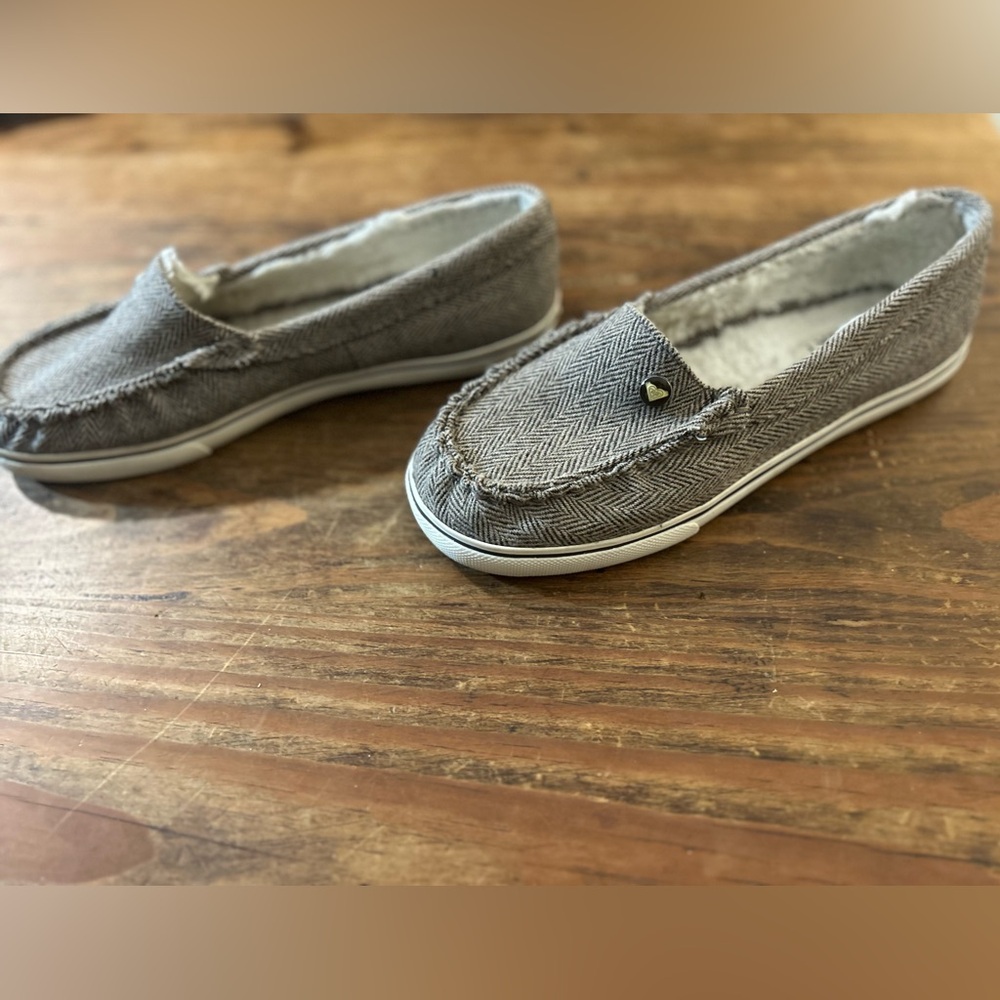Roxy shoes